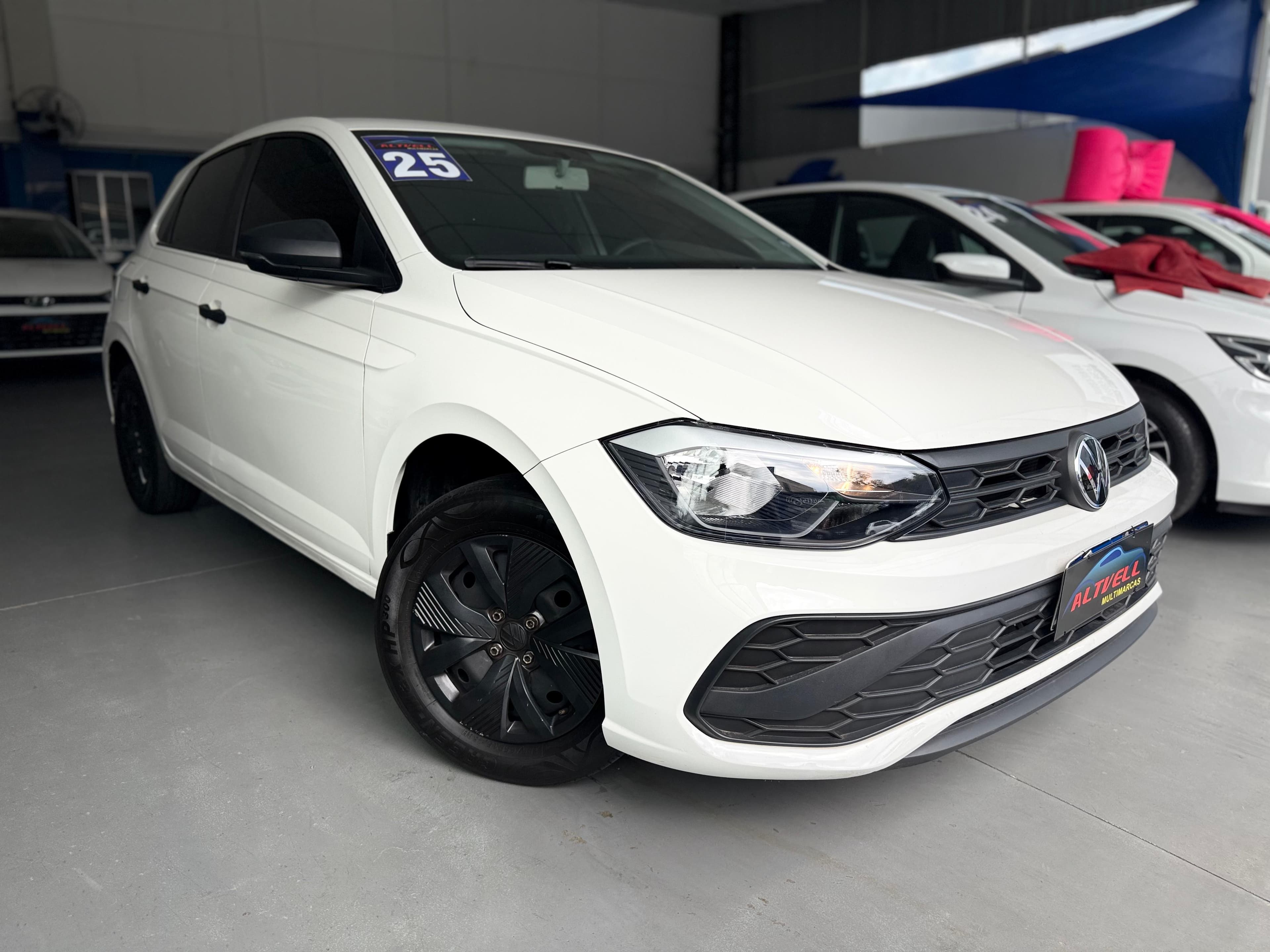 Volkswagen Polo TRACK 1.0